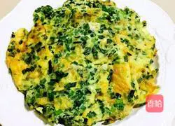 Illustration of how to make fried eggs with diced leeks 5