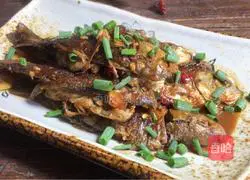 Illustration of home-style crispy bone fish 8