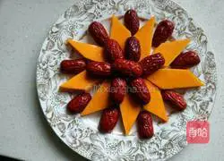 Illustration of how to make steamed pumpkin with red dates 8
