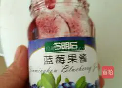 Illustration of how to make apple-flavored blueberry mashed potatoes 3