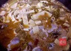 Illustration of how to make sauerkraut and boiled fish (simple version) 10