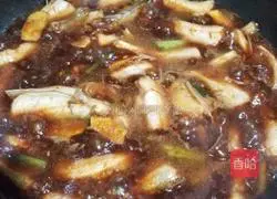 Illustration of how to make braised fish in soy sauce 3