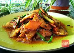 Illustration of how to make twice-cooked pork with soy sauce 13