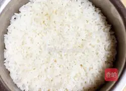 Illustration of how to make bacon, potato and rice pizza 2