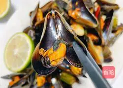 Saute Illustration of how to make sea melon seeds 12