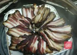 Illustration of how to make five-spice sauce pork 9