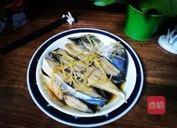 Illustration of how to steam dried pomfret overnight 8