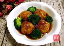 New Year's Eve Dinner_Illustration of how to make Sixi Meatballs 10