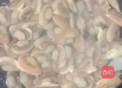 Illustration of how to make stir-fried flower armor 2