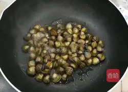 Illustration of how to make stir-fried clams 3