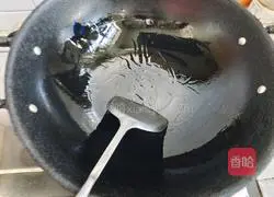 Illustration of how to make egg fish rolls 2