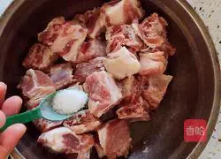 Illustration of how to prepare grilled pork ribs 1