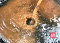 Illustration of how to make meat stuffed with green pepper 11