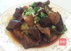 Illustration of Beef Stewed with Potatoes 15