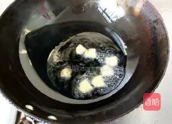 Illustration of braised mackerel and tofu 3