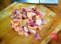 Illustration of how to make private spicy chicken nuggets 1