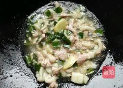 Illustration of Fried Sanding 5