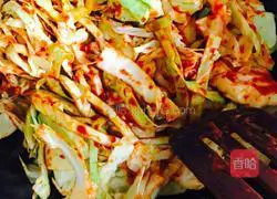 Red Square Borscht Recipe Illustration 3