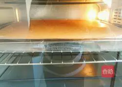 Illustration of how to make cream cake rolls 15 