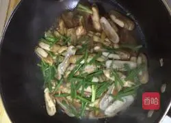 Illustration of how to make fried razor clams 10