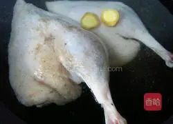 Illustration of how to make salted duck legs 6