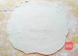 Illustration of how to make hand-torn biscuits 3