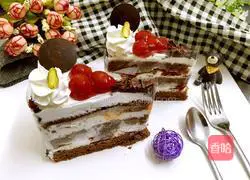 Black Forest Cake Recipe Illustration 11