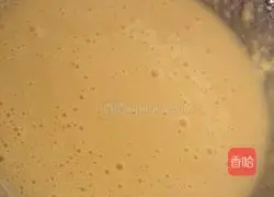 Illustration of how to make chiffon cake 4