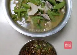 Illustration of how to make bitter bamboo shoots and meat slices soup 10