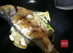 Illustration of Braised Freshwater Bass 4