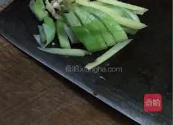 Illustration of home-style fried spicy chicken 2