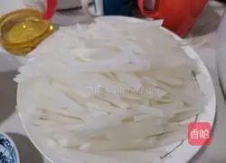 Illustration of how to make fried shredded radish with dried shrimp 3