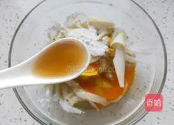 Illustration of how to make crispy whitebait 5