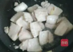 Illustration of how to make twice-cooked pork with melon rind 6