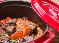 Illustration of French red wine braised yak meat 11