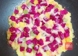 Illustration of how to make steamed buns and fruit pizza 12