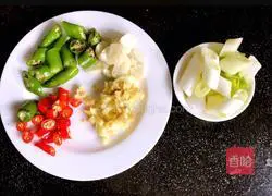 Illustration of braised fish bones 2