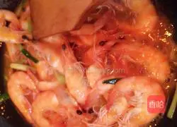 Illustration of how to make shrimps in tomato sauce 6