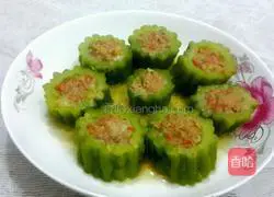 Illustration of how to make bitter melon stuffed with meat 7