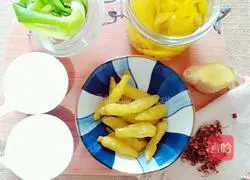 Secret pickled pepper chicken feet Practice illustration 2