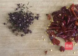 Illustrations on how to make spicy beef ganba at home 4