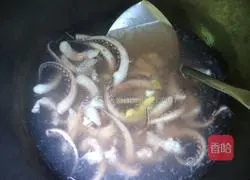 Illustration of how to make cumin squid tentacles 5