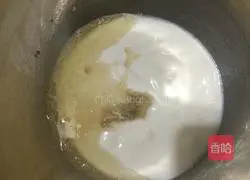 Illustration of how to make colorful mousse 8