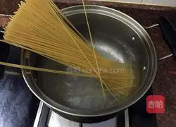 Illustration of how to make curry pasta 3