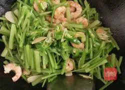 Illustration of how to make parsley and shrimp 6