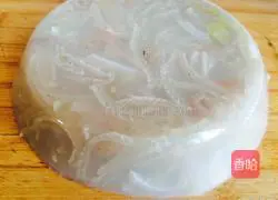 Illustration of how to make crystal meat jelly 11