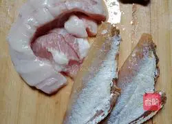 # steamed vegetables# Illustration of how to make salted fish and steamed meat 2