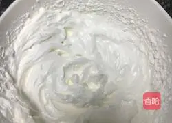 Dark Chocolate Mousse Cake Recipe Illustration 4