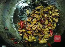 Illustration of how to make spicy chicken hearts 13