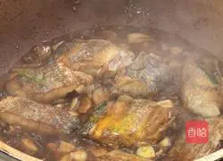 Illustration of how to make fried hairtail with garlic 11